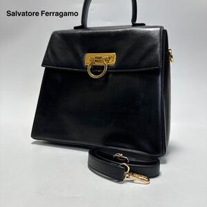 i21【美品】サルヴァトーレフェラガモ　Salvatore Ferragamo　ガンチーニ　レザー　ブラック　黒　2way　ショルダーバッグ　ハンドバッグ