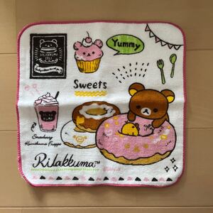 送料無料　新品　リラックマ プチタオル　21×21cm ドーナツ柄　送料込み