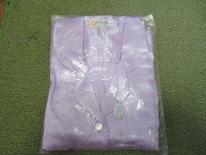４サイズより選べる女性タイシルクパジャマ　薄紫（ラベンダー）　クルミボタン