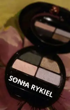 SONIA RYKIEL キャトルアイシャドウコレクション10