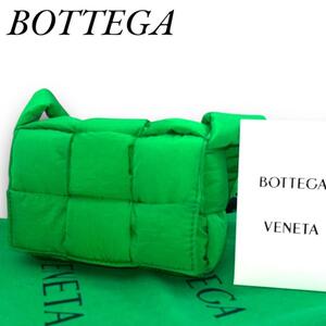 未使用品 BOTTEGA ボッテガ パデットテックカセットショルダー ナイロン