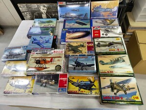 59　海外メーカー 航空機まとめ！ 　水上機 複葉機　単葉機　レベル　アカデミー revell Academy 九三式水上練習機　赤とんぼ　1/32