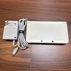 Newニンテンドー3DS 本体 ホワイト 非常に美品