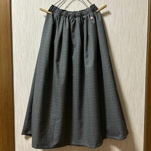 今回のお得品!!*ハンドメイド*ナチュラル♪ウエストすっきりスカート　チェック　グレー　ウール/ポリ　83cm丈