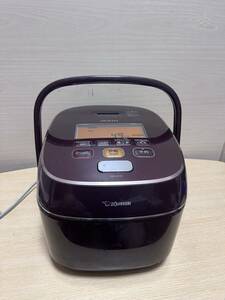 象印 ZOJIRUSHI 圧力IH炊飯ジャー NW-JS18 中古 2017年製　動作品