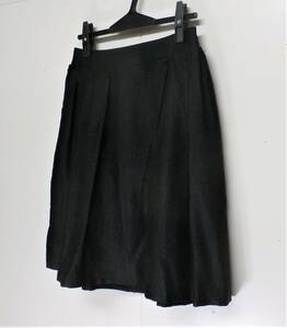[14698] 　【イネド：INED】　サイズ９　/　裏地付き　/　黒　/　スカート