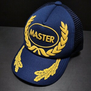 ● Master piece「メッシュ キャップ」刺繍　帽子　紺系　マスターピース