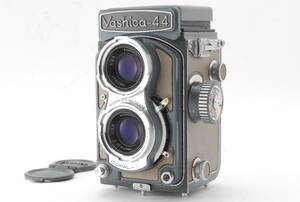 YASHICA Yashica-44 (Yashikor 60mm f3.5) グレー 二眼レフカメラ 概ねキレイ＆概ねクリア 動作確認済み レンズキャップ付き ヤシカ44