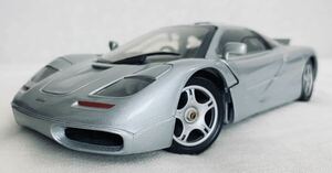 1/18 McLaren F1 マクラーレンF1 シルバー　ミニカー　MAISTO SPECIAL EDITION ほぼ未使用