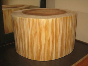 送料無料 杉 直径33～36cm×高さ20cm 丸太椅子 飾り台 薪割り台 作業台 インテリア ディスプレイ 素材木材 無垢材 　F46