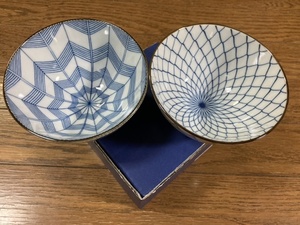 新品【清秀】飯椀（お茶碗）2客（矢羽・網絵）