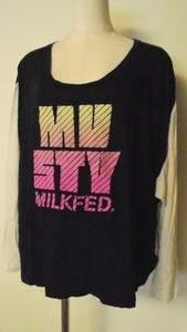 MILKFED. ミルクフェド　ロゴ　ワイド　Ｔシャツ