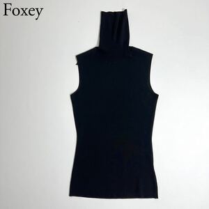 美品 FOXEY BOUTIQUE フォクシーブティック ノースリーブニット セーター　タートルネック ブラック　トップス 38 レディース