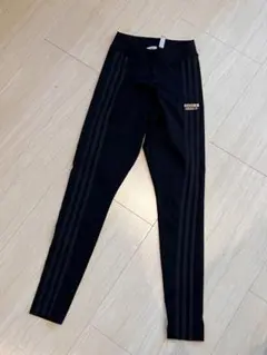 adidas ジャージパンツ 黒 3本ライン