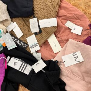 全てタグ付き！レディース人気ブランドアイテム40点セットまとめ売り　 ZARA rienda RODEO SLY UNTITLED MILA KAPPA adidas など