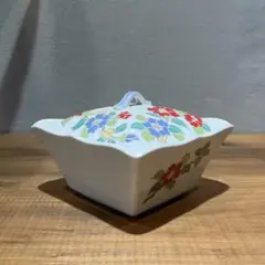 花柄 蓋つき煮物椀 陶器製