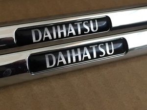 ダイハツ　純正　ナンバーフレーム　２枚　ＤＡＩＨＡＴＳＵ　ナンバープレートホルダー　★美品★　