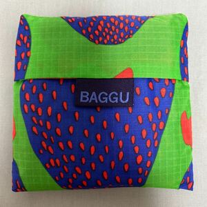 オシャレな「BAGGU」のエコバッグ　【J-10】