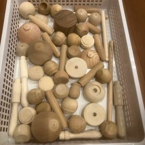 積み木　つみき　木のおもちゃ　おもちゃ　ヒノキ　サクラ　白木　遊具　子供　工作　DIY ハンドメイド　木球　タマゴ型　木製品　家