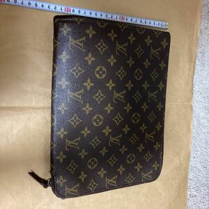 中古品 B品送料 520円 LOUIS VUITTON ルイ ヴィトン モノグラム リーフケース 書類ケース クラッチバッグ M53456？