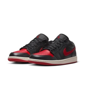 NIKE WMNS AIR JORDAN 1 LOW DC0774-061 エア ジョーダン ロー 黒×赤 28.5cm