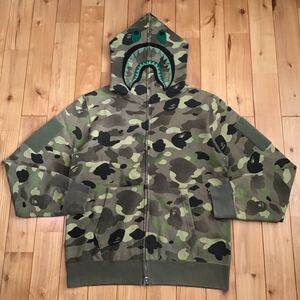 グラデーションカモ シャーク パーカー Lサイズ shark full zip hoodie a bathing ape bape camo エイプ ベイプ アベイシングエイプ 8a63