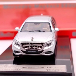 ◆新品送料無料◆　1:64 ミニカー フィギュア マイバッハ Instance Hunt Mercedes Maybach S600 silver alloy 箱付属 人気 ダイキャスト