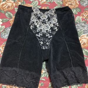 ブラック花柄刺繍メッシュロングガードル 補正下着 64サイズ