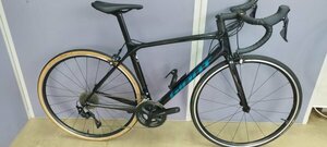 GIANT　TCR ADVANCED 2　カーボンロードバイク　105　R7000　2022年