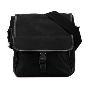 プラダ 三角ロゴプレート 斜め掛け ショルダーバッグ ブラック ナイロン レザー レディース PRADA 【中古】