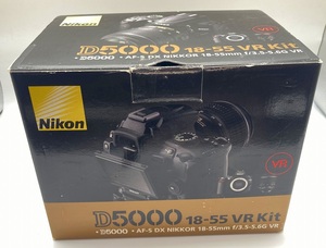 美品 Nikon ニコン D5000 (U) ボディ / レンズ AF-S DX NIKKOR 18-55mm F3.5-5.6 G VR