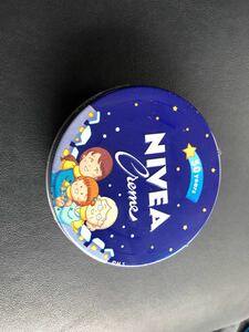 NIVEA ニベアクリーム 「さくらももこ さん イラスト缶」★限定