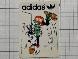 【adidas】【半透明】古い アディダスのステッカー： 1980~1990年代 ディズニー グーフィー バスケ レア 広告 ビンテージ +Sb