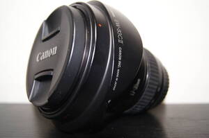 【R】A3◆Canon キャノン レンズ ULTRASONIC EF17-35㎜ 1：2.8 フード・ケース付 単品 一眼 美品・中古※動作未確認 