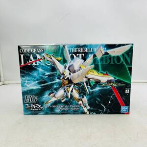 【送料無料】HG 1/35 ランスロット・アルビオン　コードギアスR2 完全新規造形　多彩な武装＆エナジー・ウイング再現