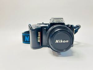 (NO.0071) NikonＦ-401 一眼レフ フィルムカメラ クォーツデート ニコン 昭和レトロ NIKKO ニッコー AF 1:3.3-4.5 35-70mm ズームレンズ 