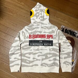 BAPE camo フィッシュ パーカー XSサイズ a bathing ape fish full zip hoodie エイプ ベイプ アベイシングエイプ NIGO レディース　キッズ