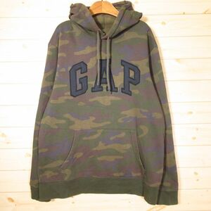 ◎GAP ギャップ◆パーカー フード プルオーバー 裏起毛 ワッペンロゴ カモフラ柄◆メンズ 迷彩 カモフラ Mサイズ◆AA0998