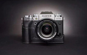 新品 本革 富士フイルム FUJIFILM XT4 用カメラケース