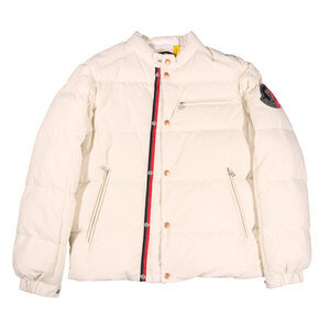 【Winter Sale ～1/19】 Moncler（モンクレール） ダウンジャケット BEARDMOR ホワイト 2 30207 【W30207】