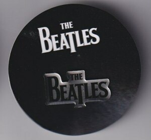 The Beatles　ザ・ビートルズ　ピンズカプセル　ピンバッジ　ピンバッチ LOGO　ガチャ　５３３