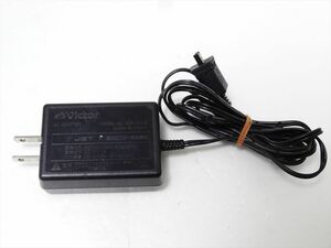 Victor 純正 ACアダプター AP-V14 ビクター 充電器 11V 1A　送料300円　652