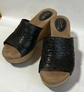 クラークスClarks サンダル　黒　ブラック　革