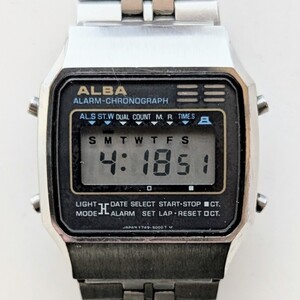 SEIKO ALBA Y749-5000 セイコーアルバ アラームクロノグラフ デジタルクオーツ 電池交換済み 稼働品