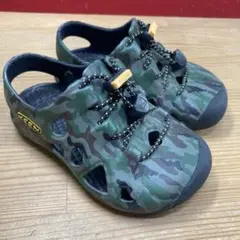 KEEN ベビーサンダル 迷彩