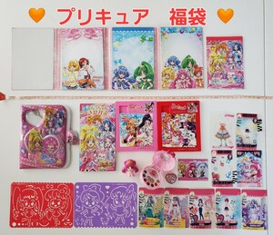 プリキュア 福袋 メモ帳 鍵付きカバー スライドパズル フィギュア コンパクト 各種 カード なぞり絵プレート 女の子 おもちゃ 玩具 文房具