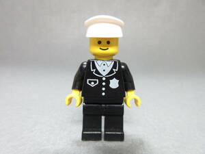 LEGO★56 正規品 年代物 穴無しヘッド 警察官 ミニフィグ 同梱可能 レゴ レトロ オールド ビンテージ シティ タウン 警官 ポリス Police