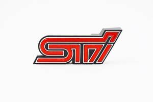 【スバル純正】STI【チェリーレッド フロントオーナメント/フロントエンブレム】WRX【VAB/VAG用】2017.08~