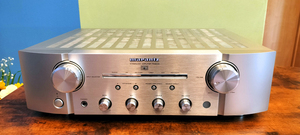 marantz　プリメインアンプ　PM8006（中古品）