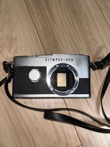 OLYMPUS PEN-F